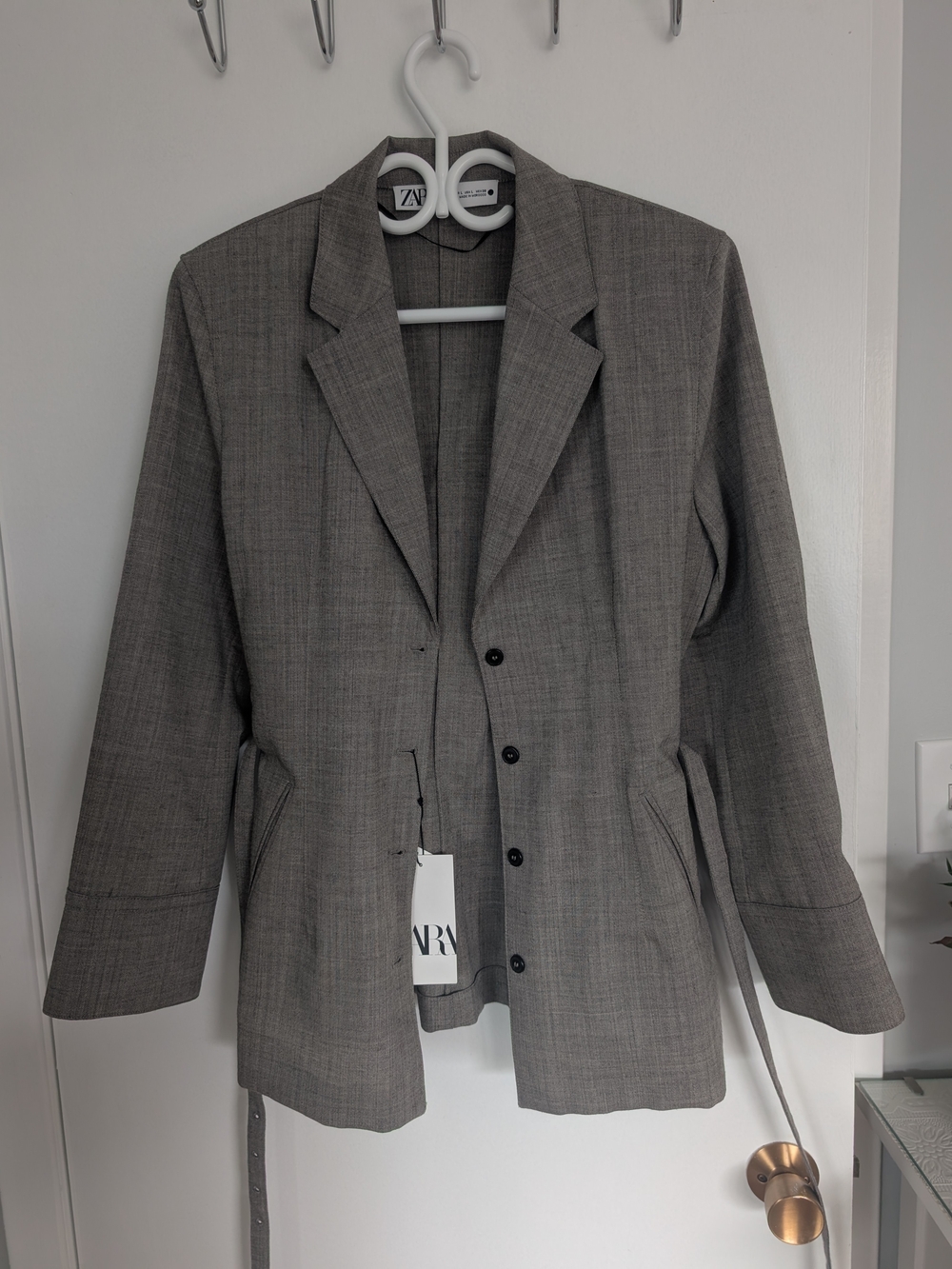 Zara Women’s Gray Blazer